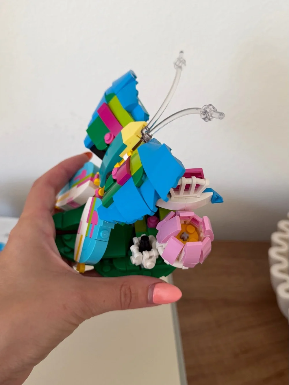 Lego Creator Hummingbird/Fish/Butterfly Set in Blue, Pink, Green, Yellow